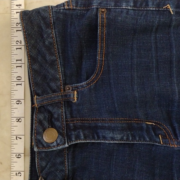 American Eagle Outfitters jean shorts. - Picture 8 of 10